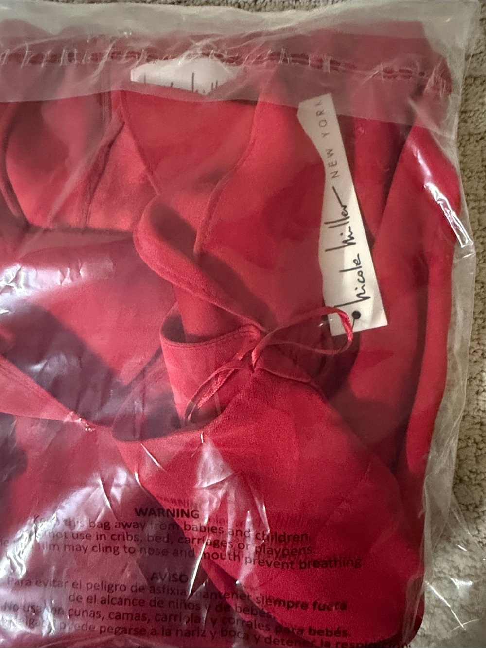 Nicole Miller New York Red Cold Shoulder
Ruffle Dress Size 10 - Picture 10 of 10
